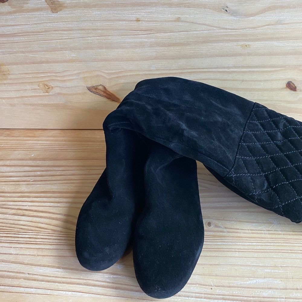 ENZO ANGIOLINI Black Suede Tall Boots